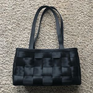 Black Harvey’s seatbelt satchel